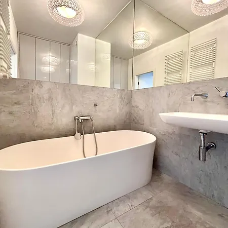 White Glove Wojska Polskiego- Szpital Mswia