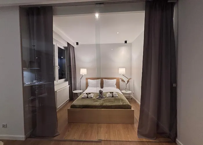 White Glove Wojska Polskiego- Szpital Mswia Apartment