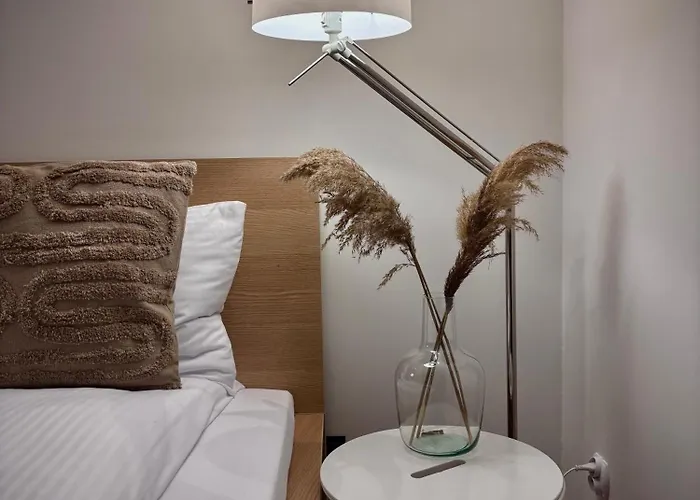 White Glove Wojska Polskiego- Szpital Mswia *